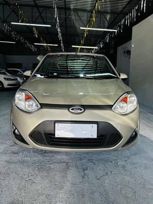 FORD FIESTA 1.6 ROCAM 8V FLEX 4P MANUAL FORD FIESTA 1.6 ROCAM 8V FLEX 4P MANUAL